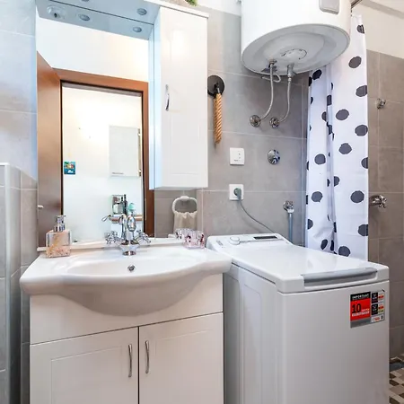 Apartment Donadina-dalmatian Heritage House *