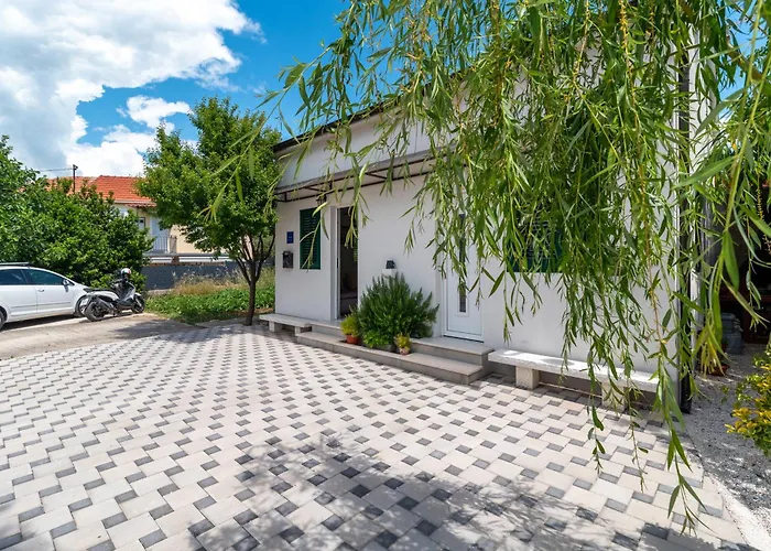 Donadina-dalmatian Heritage House * Trogir